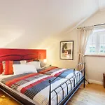 Haus Waldesruh Apartman